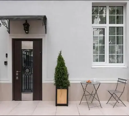 Hidden Gem With Its Own Private Entry At Lypky * Киев